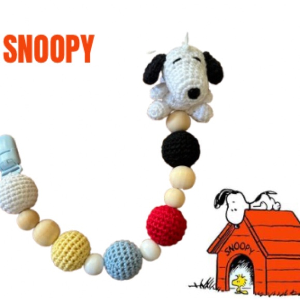 Snoopy Baby Pacifier Holder/ Stroller Toy
